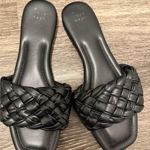 A New Day Women's Black Woven Slide Sandals